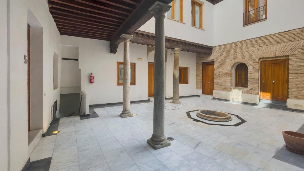 El Patio Del Regidor - Apartamentos Aloha Toledo Esterno foto